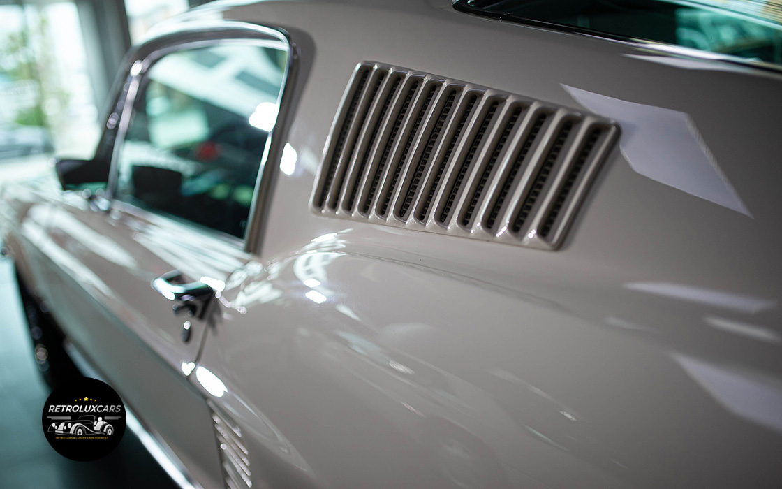 บริการเช่ารถ เช่ารถถ่ายละคร เช่ารถถ่ายโฆษณา Retroluxcars.com